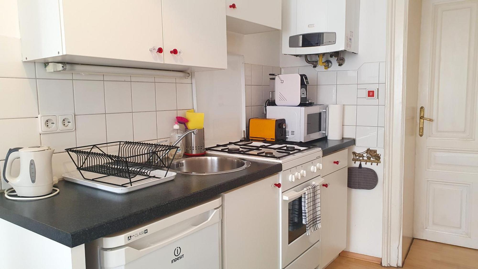 Quiet 2-Room Flat, Walking Distance To City Centre Viena Exterior foto